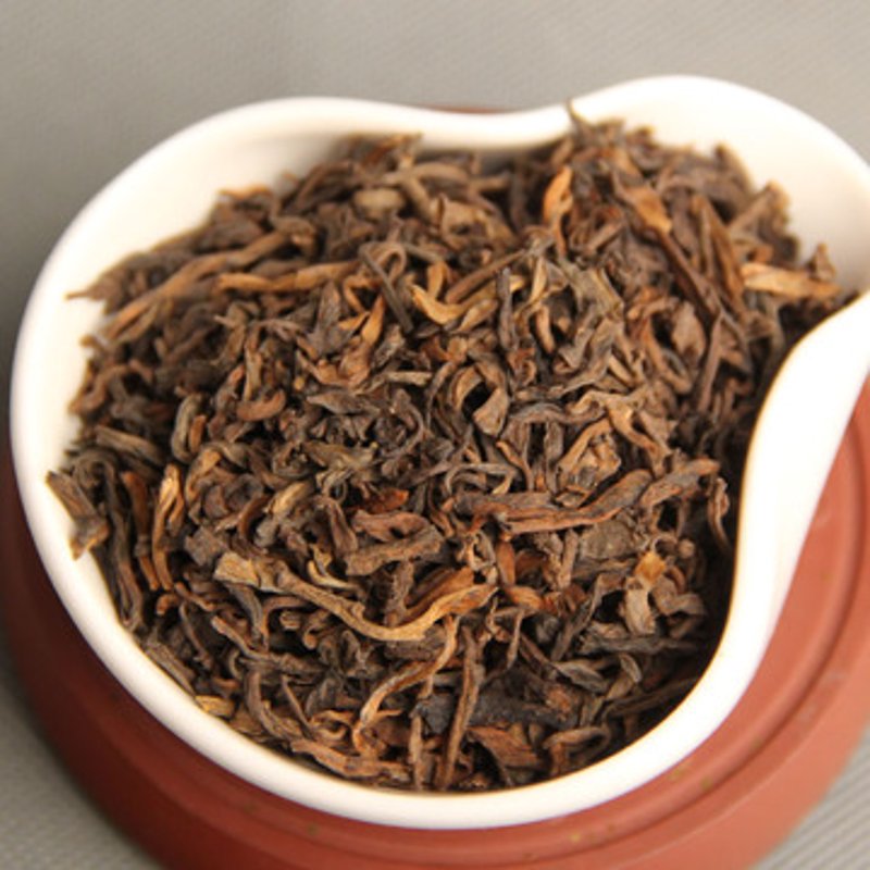 云南普洱茶行业动态：绿色金子焕发新活力